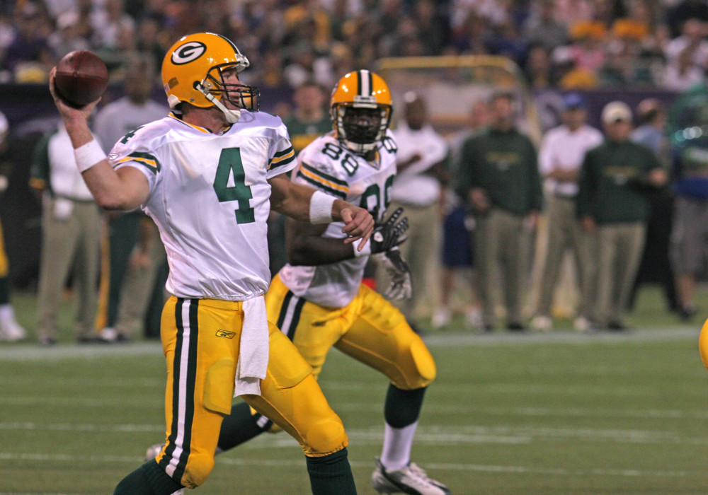 Let’s look back on some of No. 4's other memorable moments, as we rank the five best plays of Favre's career.
