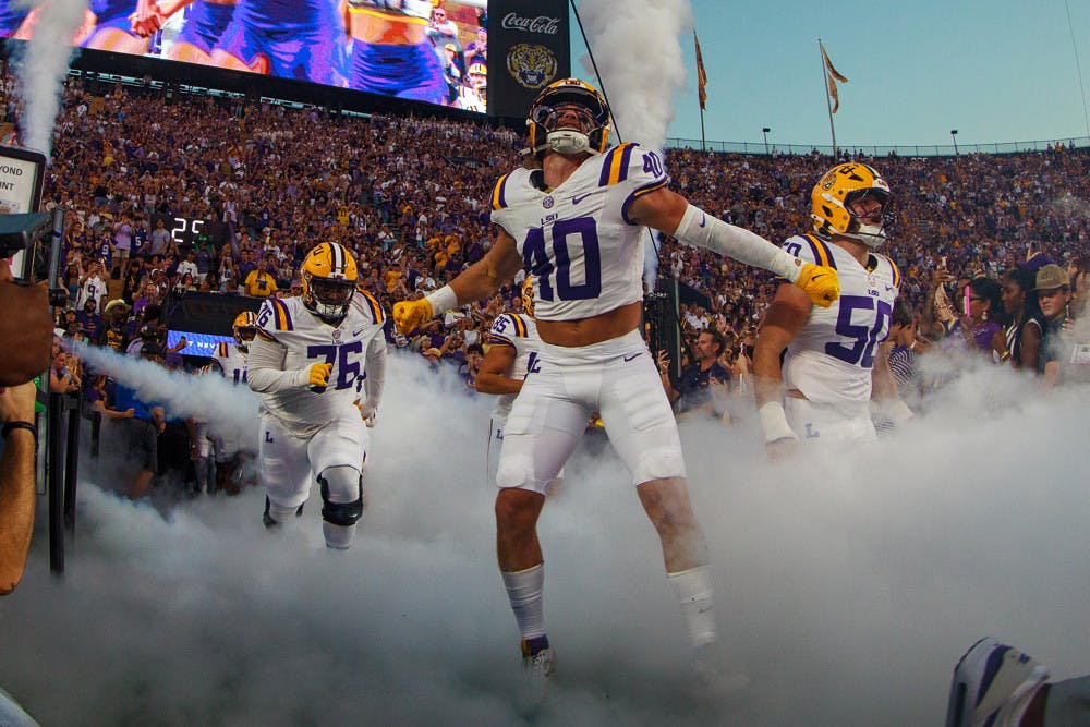 BATON ROUGE, LA - SEPTEMBER 28: LSU Tigers linebacker Whit Weeks (40) enters the field before a college football game between the LSU Tigers and the South Alabama Jaguars on September 28, 2024, at Tiger Stadium, in Baton Rouge, Louisiana. 